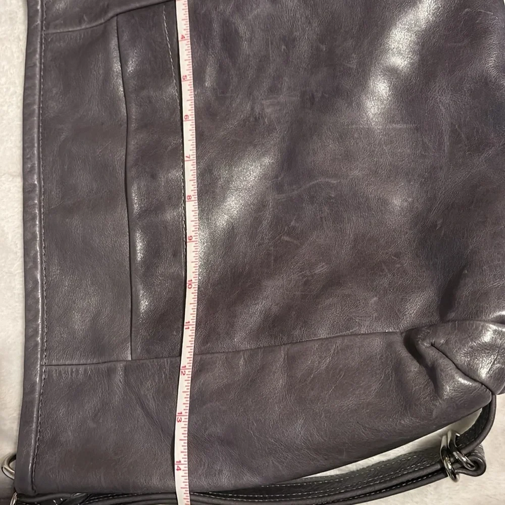 Elegant gray  rough and tumble Leather Shoulder Bag Hartley in concord - Picture 8 of 11